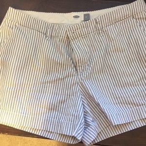 Old Navy size 8 shorts